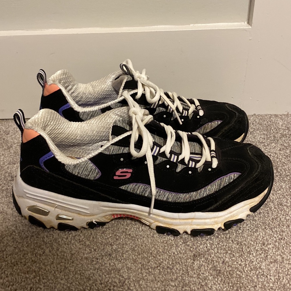 Women’s Skechers D’Lites Lace-Up Sneaker, Size 11 Black/Purple (149060)